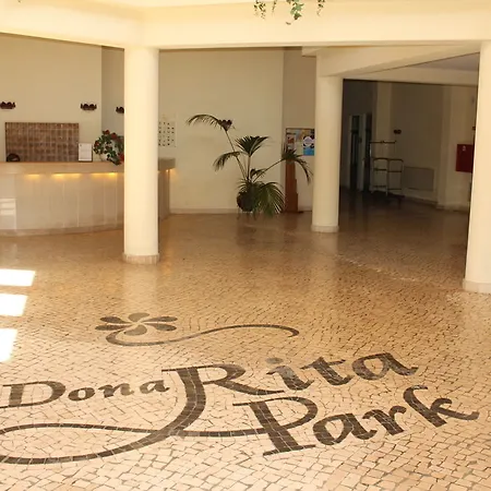 Mh Dona Rita Atouguia Da Baleia